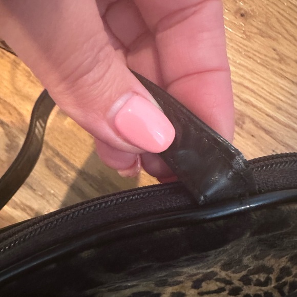 Carlos Falchi faux leopard handbag - Picture 6 of 10